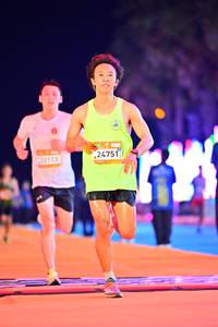 BIB: 22113, 24751
                            <button type="button" onclick="openModal(22959639)" class="btn btn-primary btn-sm float-right btn-popup" data-toggle="modal" data-target=".modal-high-quality">
                        <i class="fas fa-shopping-cart"></i> Add to Cart
                    </button>
                                            <button type="button" onclick="isThisMe(22959639, true)" class="btn btn-success btn-sm float-right btn-popup btn-isme hidden" data-toggle="tooltip" data-placement="bottom" title="นี่คือรูปของคุณใช่ไหม คลิกที่นี่เพื่อเอาเข้าอัลบั้ม">
                        <i class="fas fa-plus"></i> Add to album
                    </button>
                    <button type="button" onclick="isThisMe(22959639, false)" class="btn btn-warning btn-sm float-right btn-popup btn-isnotme hidden">
                        <i class="fas fa-ban"></i> Remove from album
                    </button>